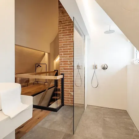 Luxury Penthouse On The Apartment