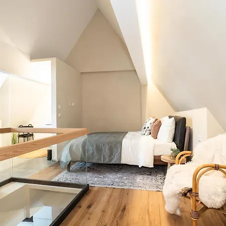 Lägenhet C29 Penthouse - Direkt In Der Altstadt