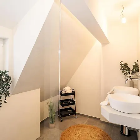 Luxury Penthouse On The Apartment Uberlingen