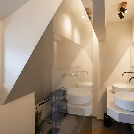 Apartment C29 Penthouse - Direkt In Der Altstadt Mit Dachterrasse Und Parkplatz